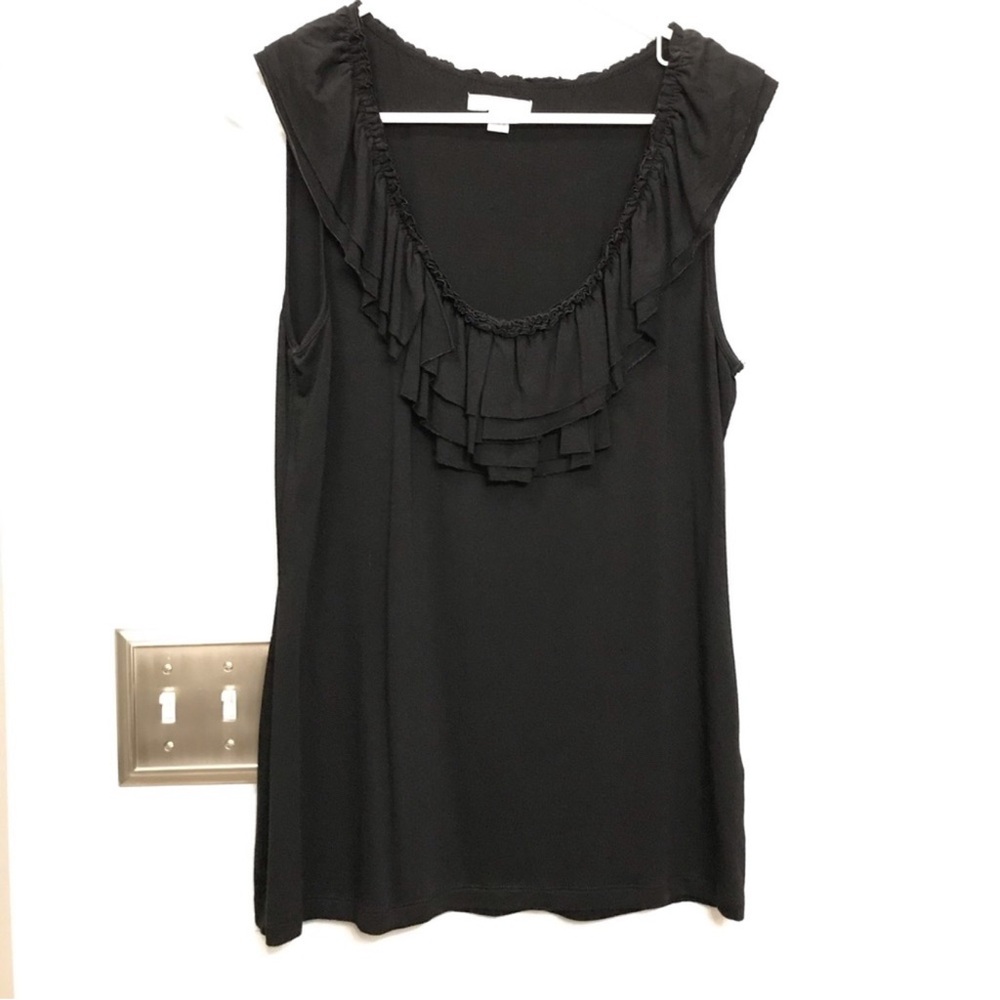 New York & Company Black Ruffled Tank Top Womens Large‎ Scoop Neck Sleeveless